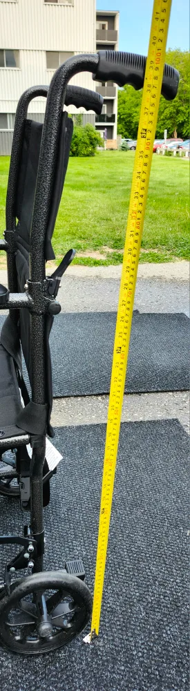 Folding Wheelchair image indicator(9)