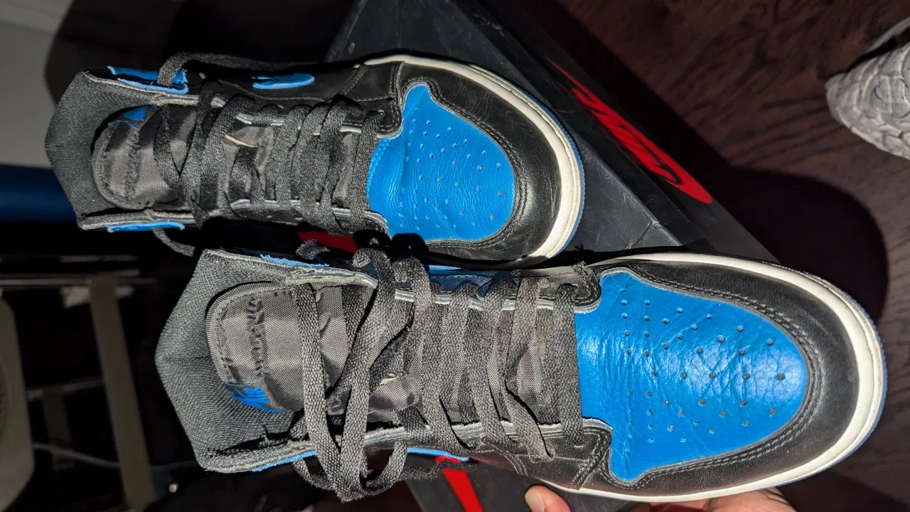 royal 1s 2017 size 9 image indicator(2)