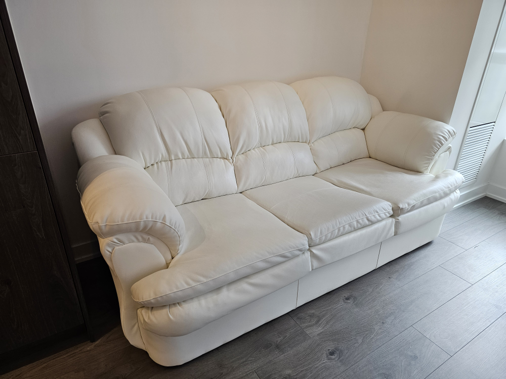 Furnberry White 3-Row Sofa