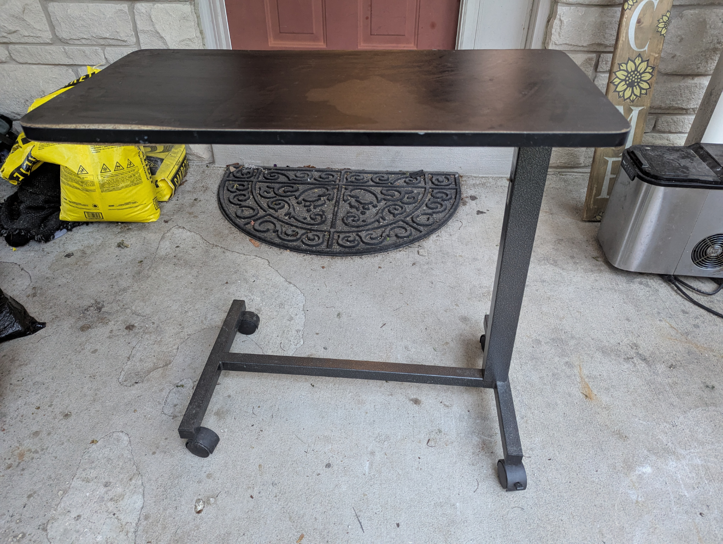Rolling Side Table - photo 3