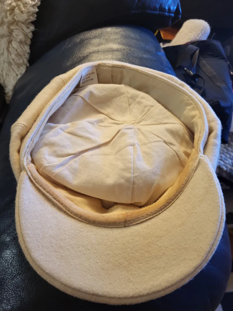 Beige Newsboy Cap #freecycle image indicator(2)