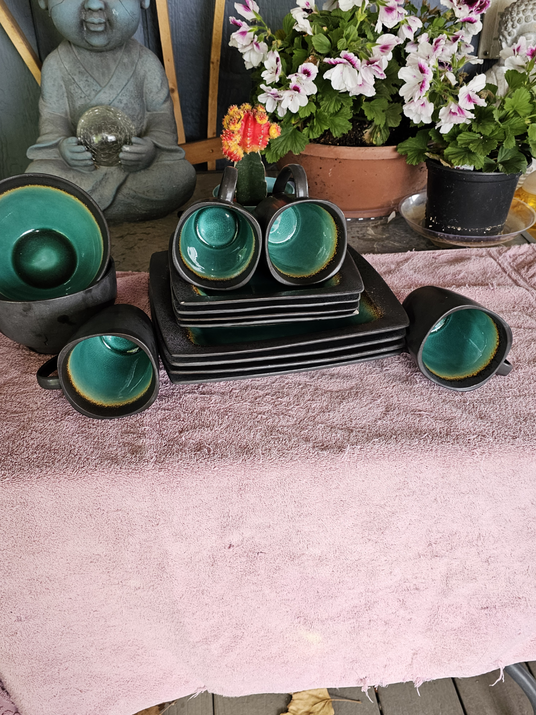 Stunning Tea Set