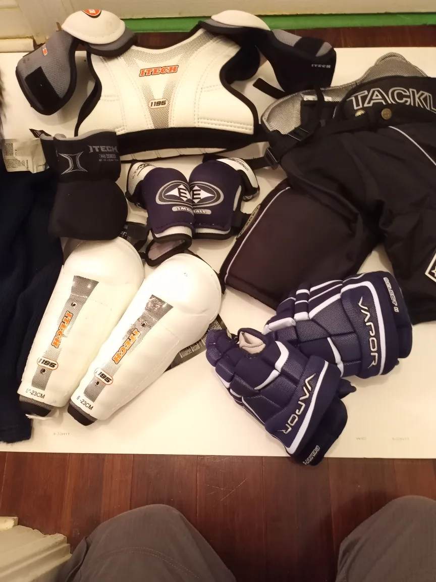 New JUST HOCKEY Source for Sports Hockey GearNew image indicator(6)