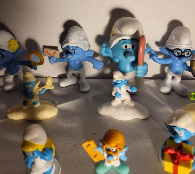 Smurfs Figurines Lot thumbnail
