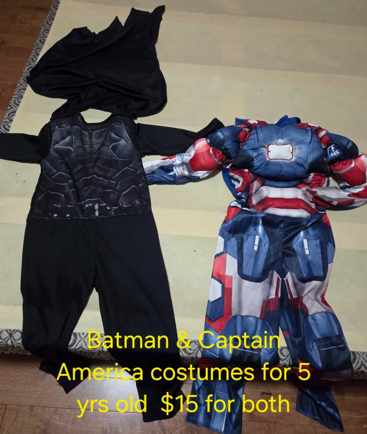 Batman & Captain America Costumes thumbnail