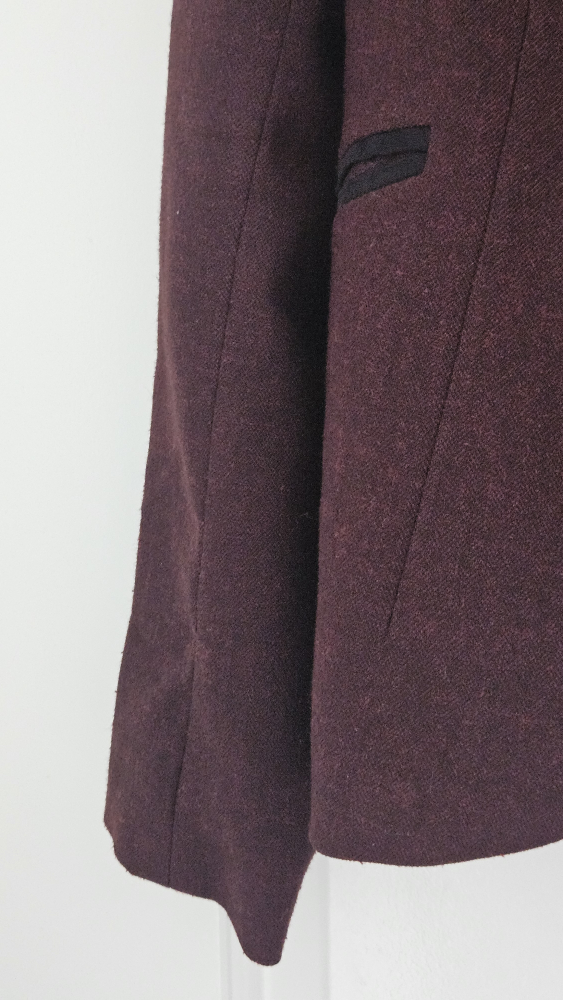 Beautiful H&M Blazer, Burgundy - Size 6 (Medium) - photo 5