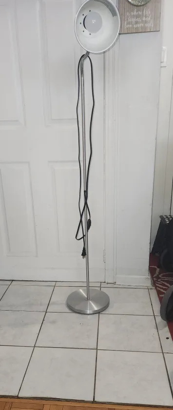 Modern Standing Lamp image indicator(5)