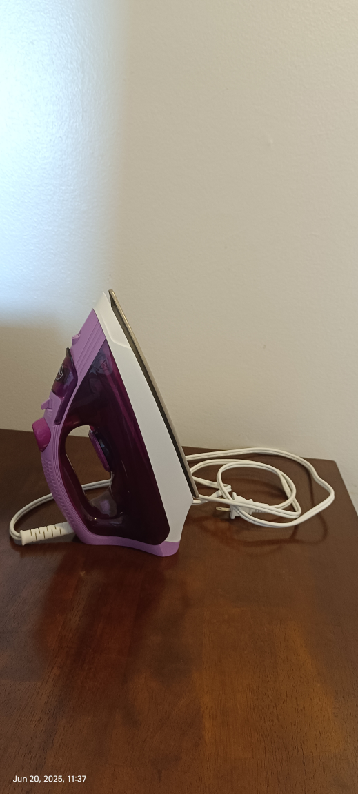 T-fal Steam Essential Plus Ceramic Iron - photo 3