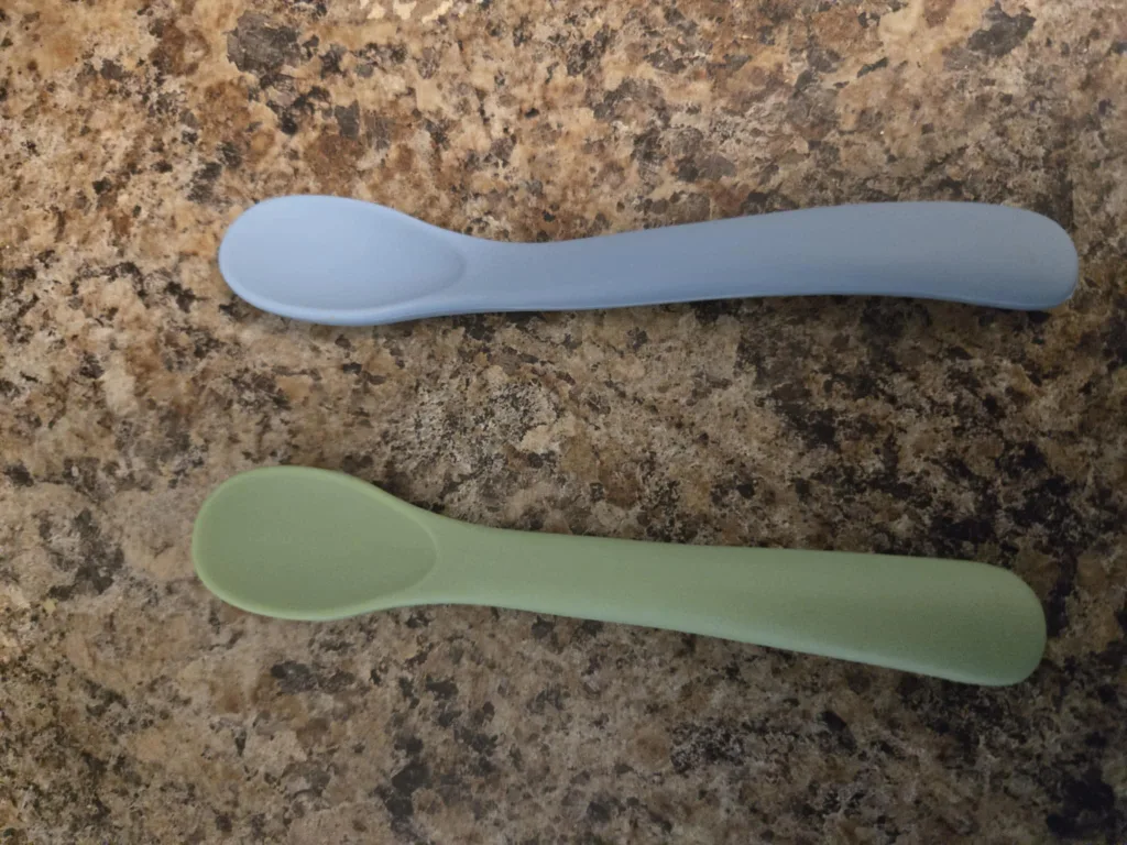Silicone Baby Spoons - Blue & Green #freecycle thumbnail