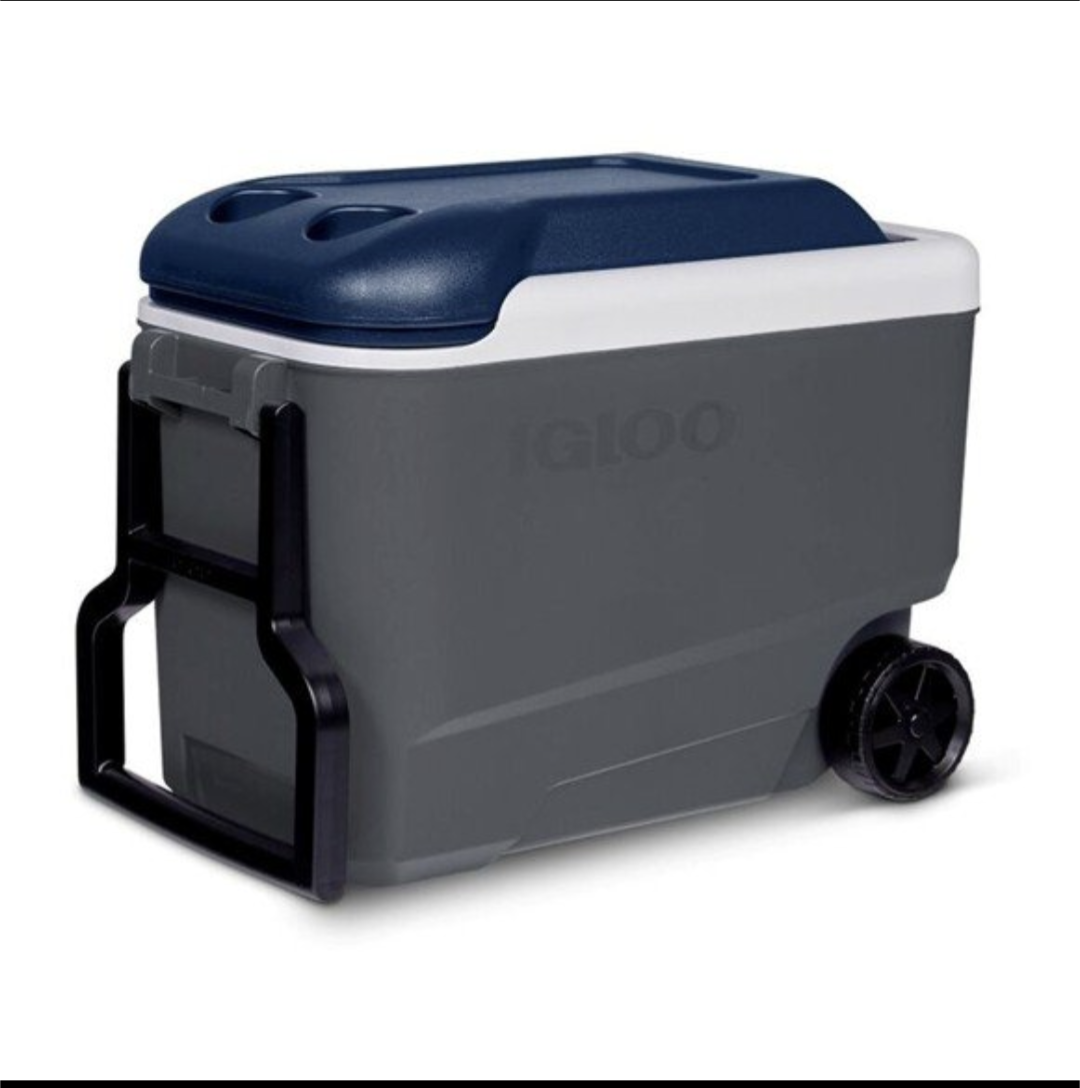 Igloo  MaxcoldWheeled Cooler