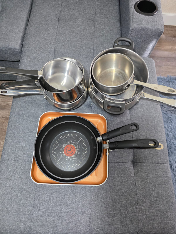 Variety of Used Pots & Pans