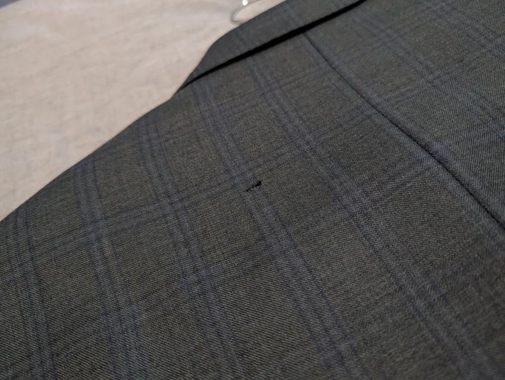 Joseph Abboud 3 Piece Suit image indicator(4)