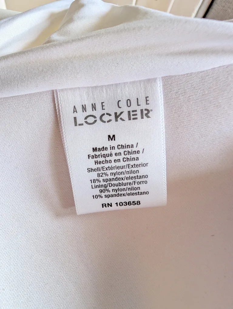 White Strapless Swimsuit Bikini Top🤍 image indicator(7)