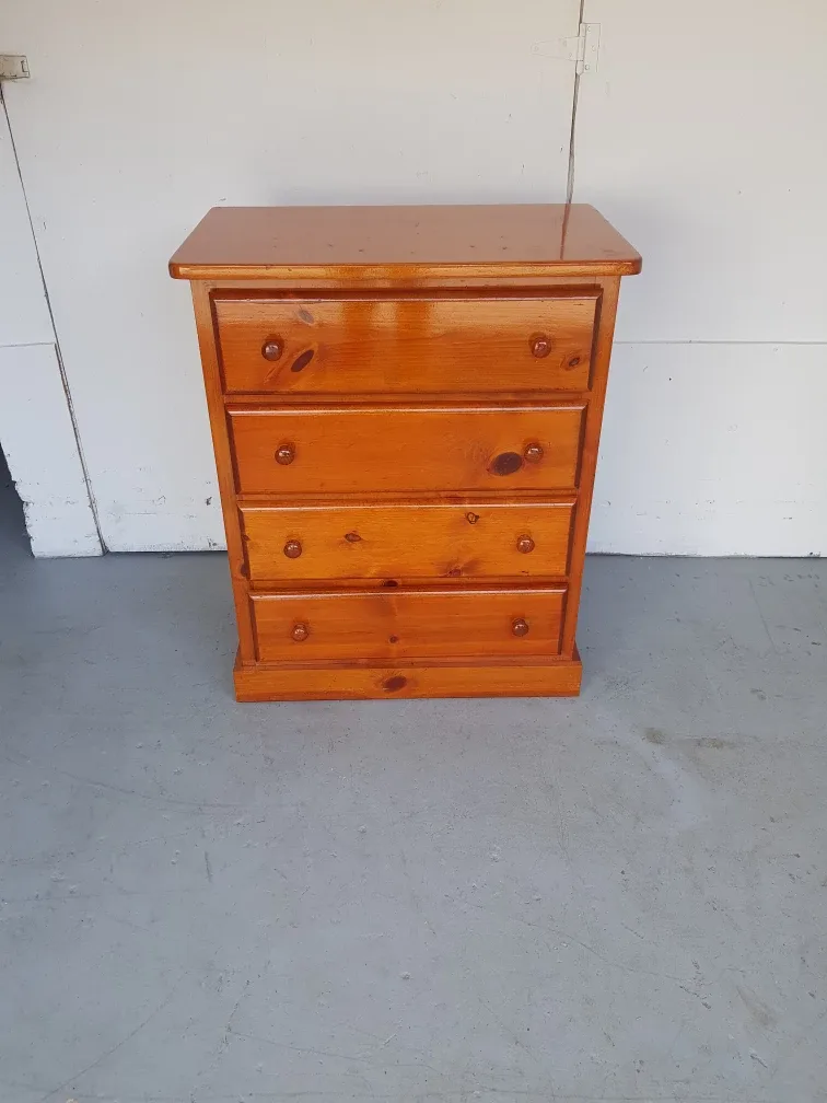 Wooden Dresser thumbnail