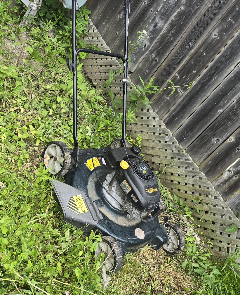 Lawn Mower - photo 2