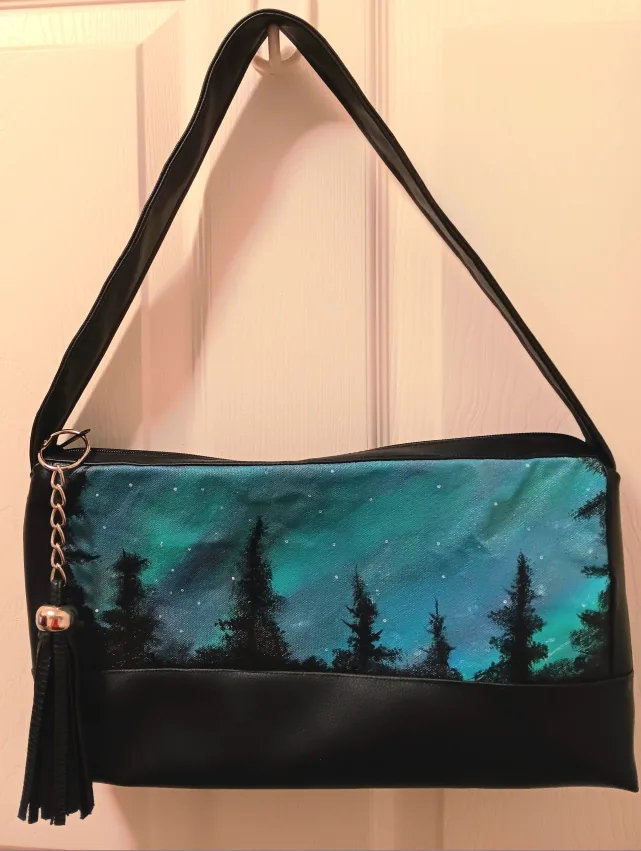 👜Hand-painted Northern Lights Bag with holder and keychain👜 thumbnail