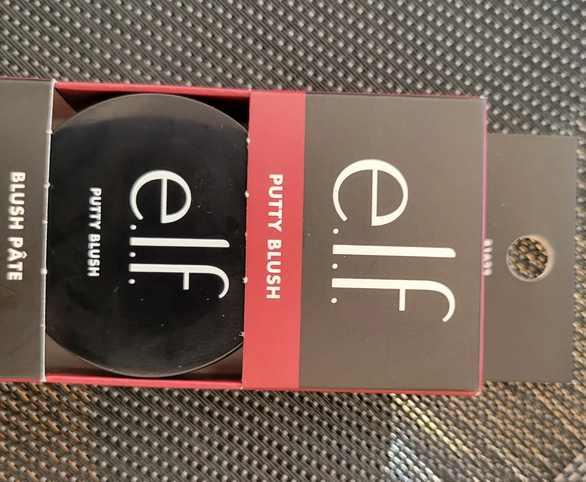 e.l.f. Putty Blush - Caribbean thumbnail