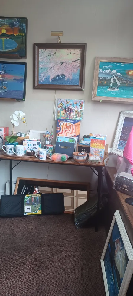 Enoch Gift Shop in Woodlawn Yonkers image indicator(6)