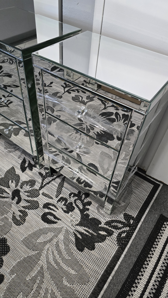Mirrored 3-Drawer Nightstand