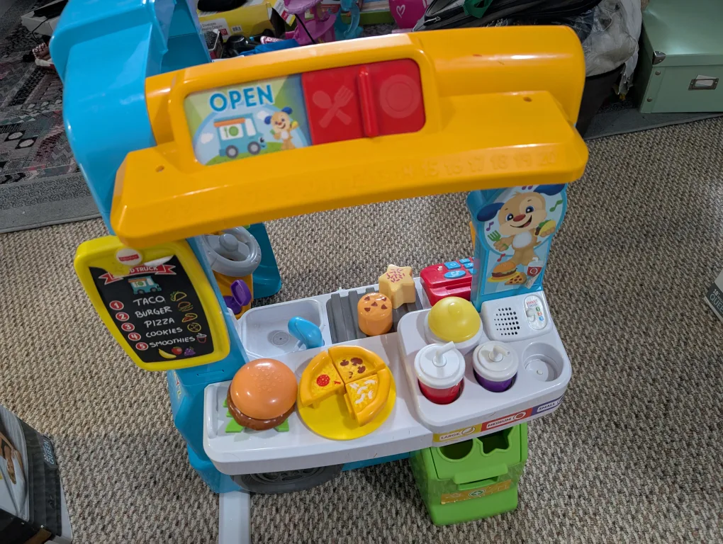 Fisher Price Food Truck Playset image indicator(2)