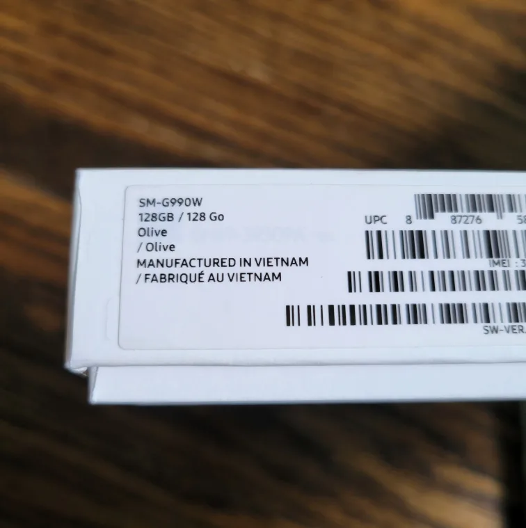 Like New Samsung Galaxy S21 FE 5G Olive w Charging Cable & Case image indicator(5)