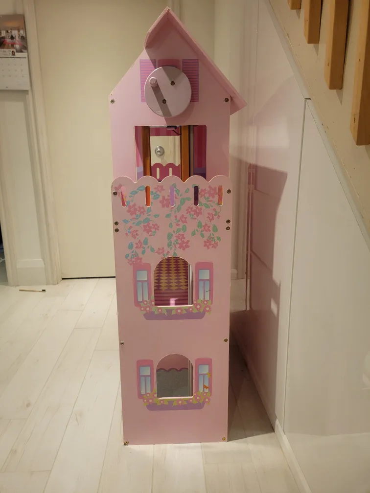 Wooden Dollhouse image indicator(2)