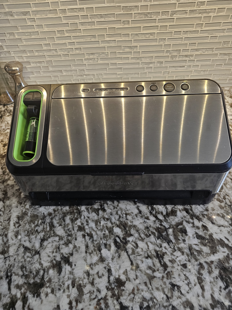 FoodSaver Vacuum Sealer