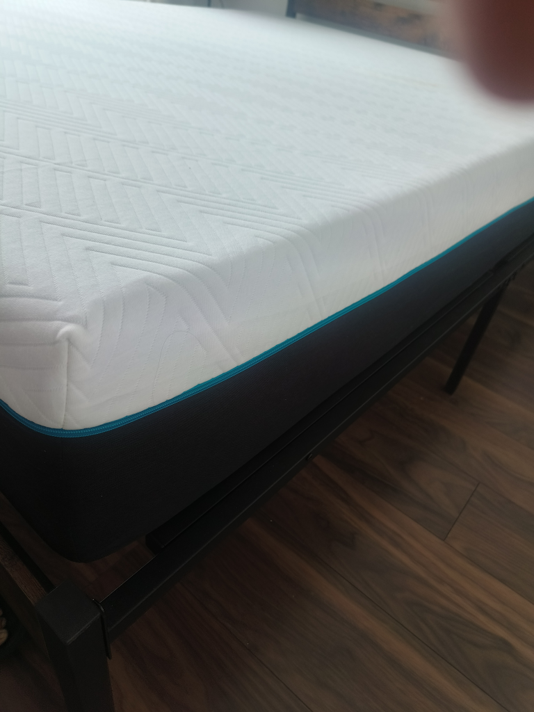 Queen Size Bed Frame & Mattress