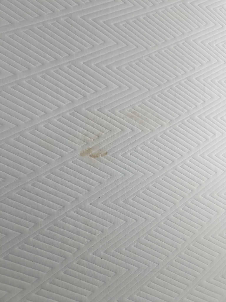 Queen Size Bed Frame & Mattress - photo 3