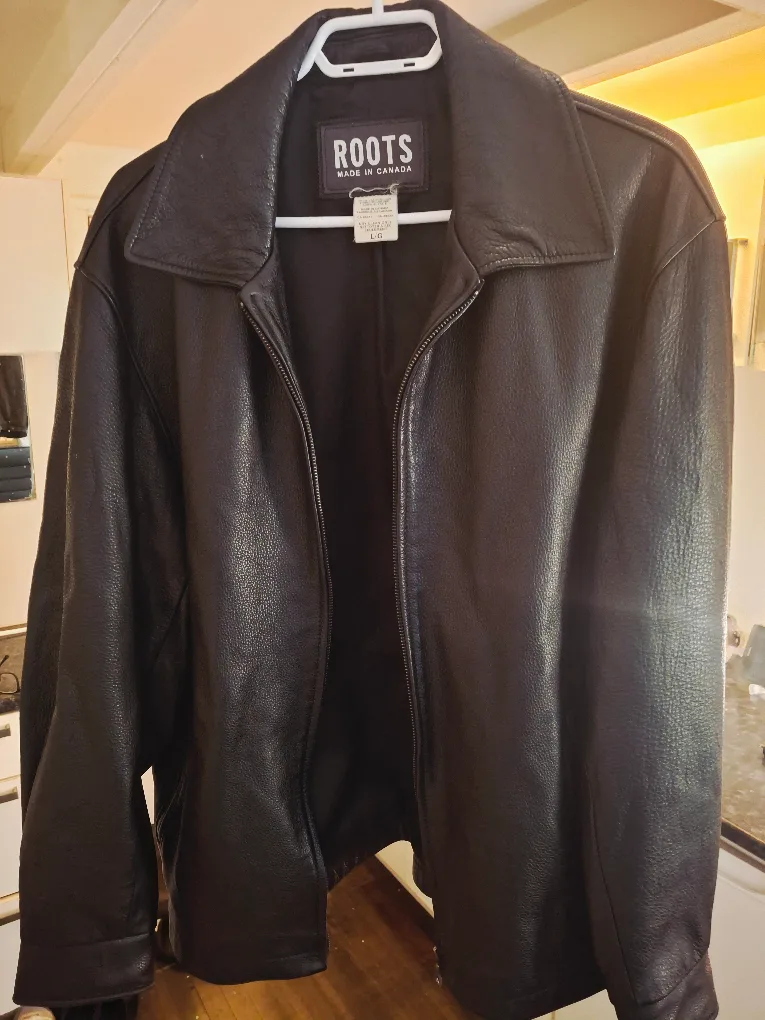 Roots Black Leather Jacket - Size L/G image indicator(2)