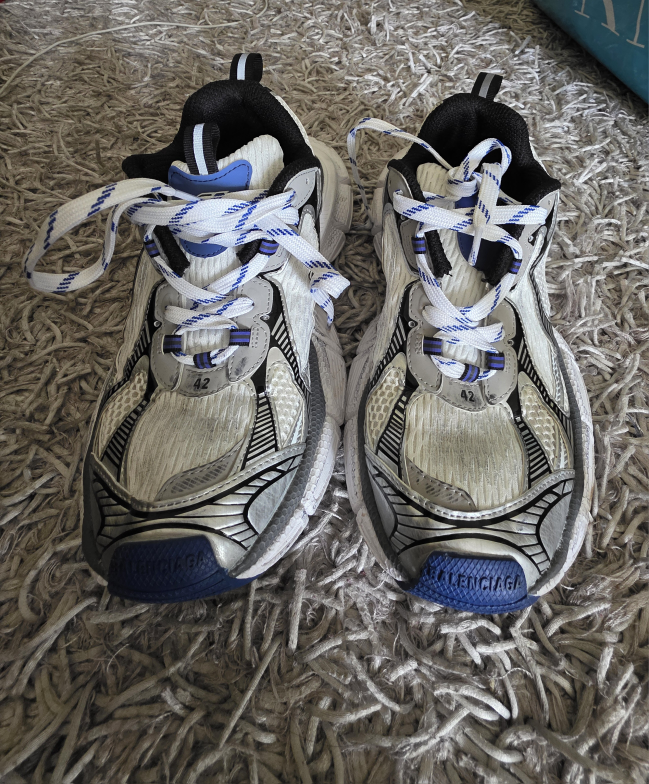 Balenciaga White/Blue Sneakers - Size 42