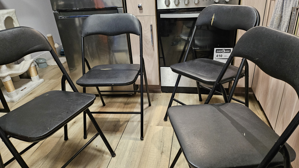 Folding Chairs - Set of 4