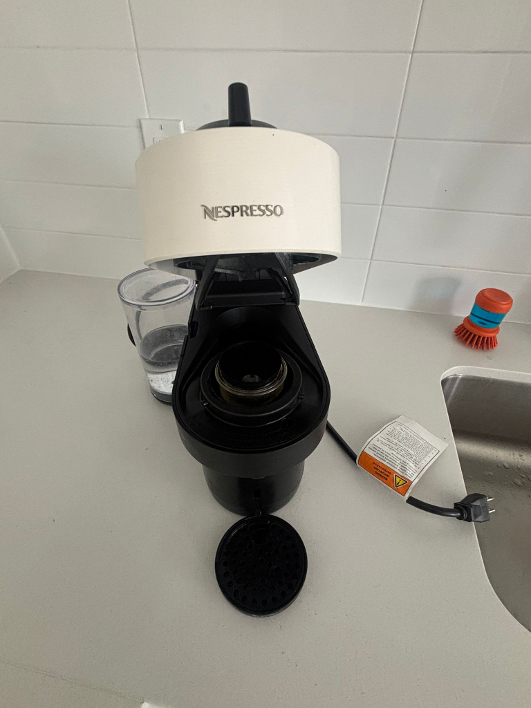 Nespresso Vertuo Coffee Machine - photo 3