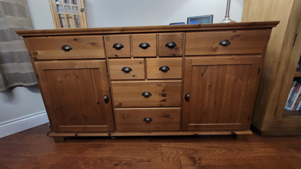 Solid wood sideboard/dresser - photo 2