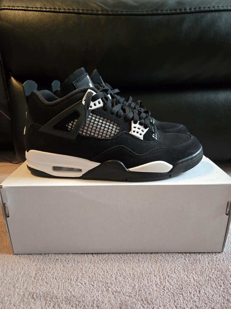 Air Jordan 4 Retro Black Sneakers Size 11