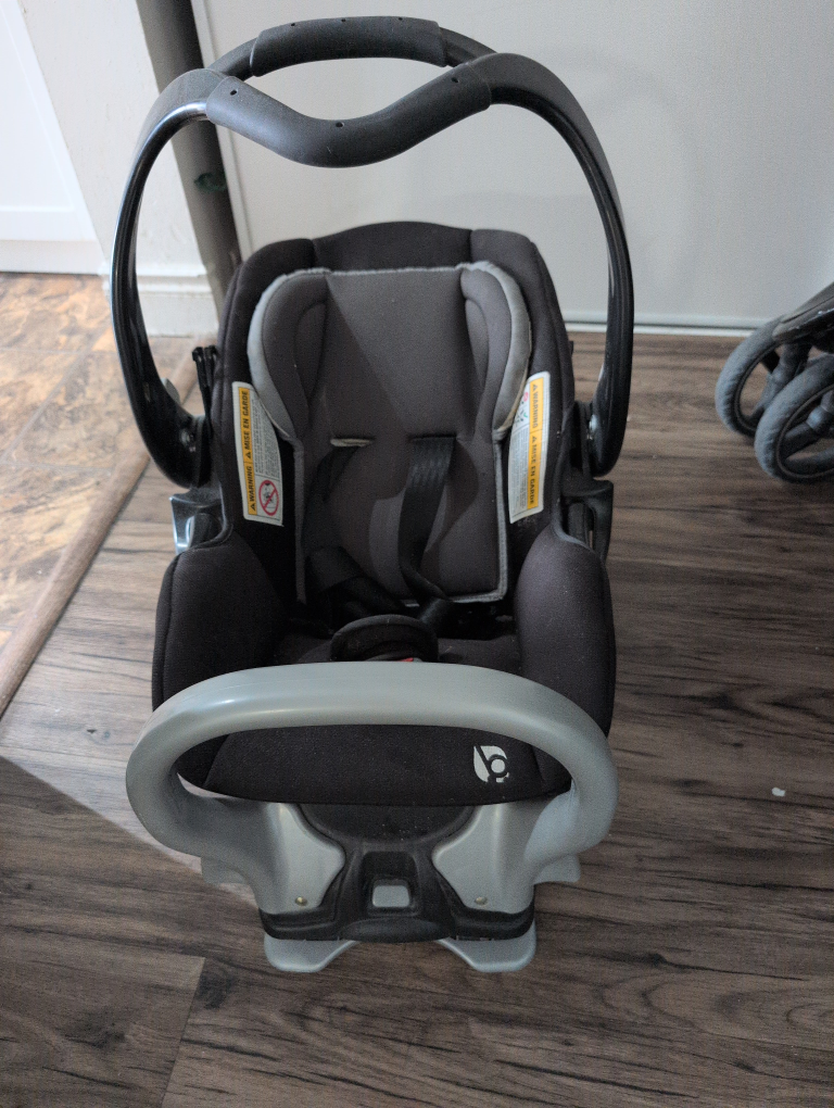 baby Trend brand Stroller and Infant Car Seat Combo