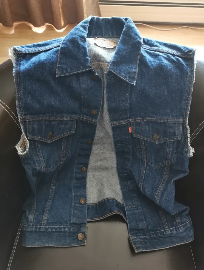 Vintage Levi's Jean Vest thumbnail