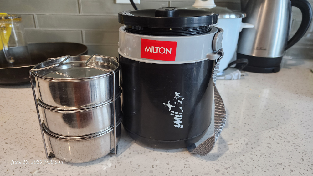 Milton Lunch Box Carrier - photo 3
