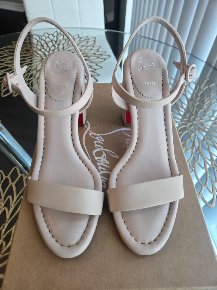 Christian Louboutin Sandals size 38.5 thumbnail