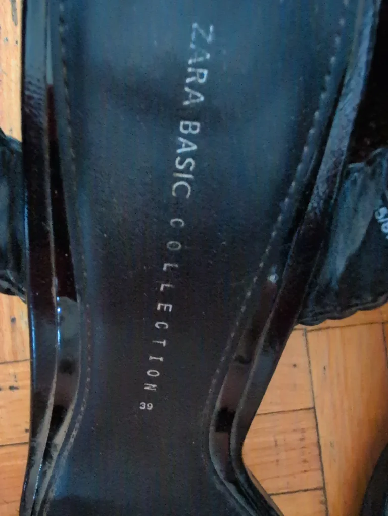 Zara Basic Black Woven Strap Sandals 💚🥕 image indicator(3)