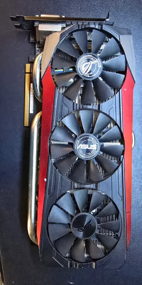 Asus Strix R9 390x 8GB GPU thumbnail