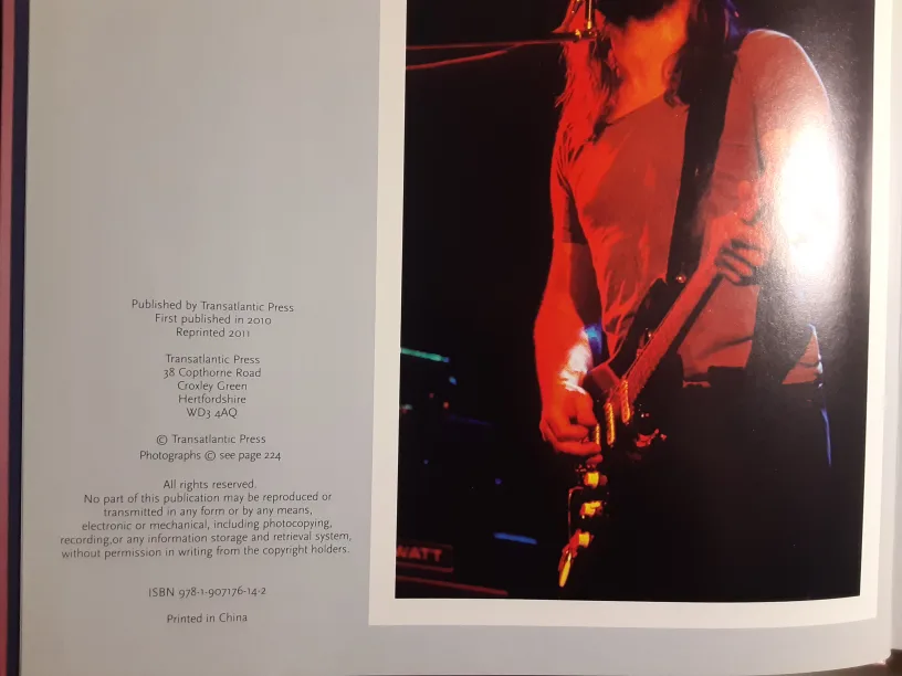 Pink Floyd Book image indicator(2)