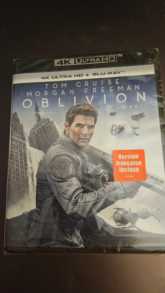 Oblivion 4K Ultra HD + Blu-Ray thumbnail