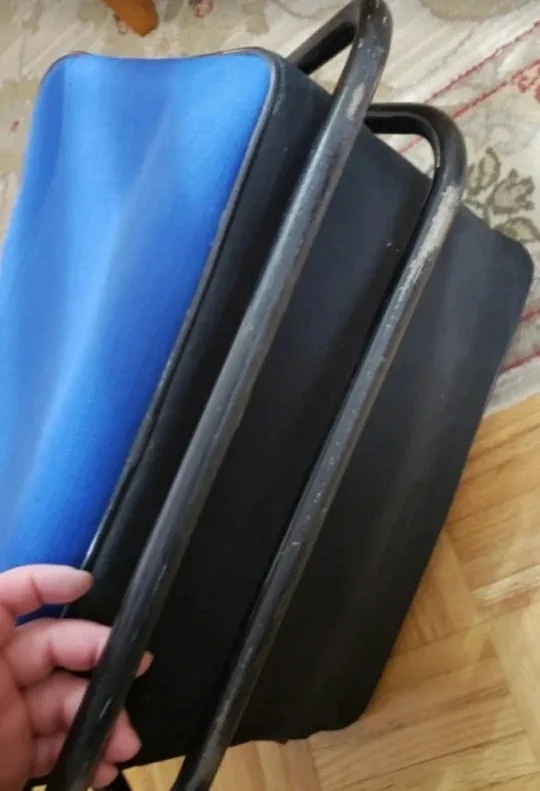 Camping  foldable Chair with Cooler image indicator(6)