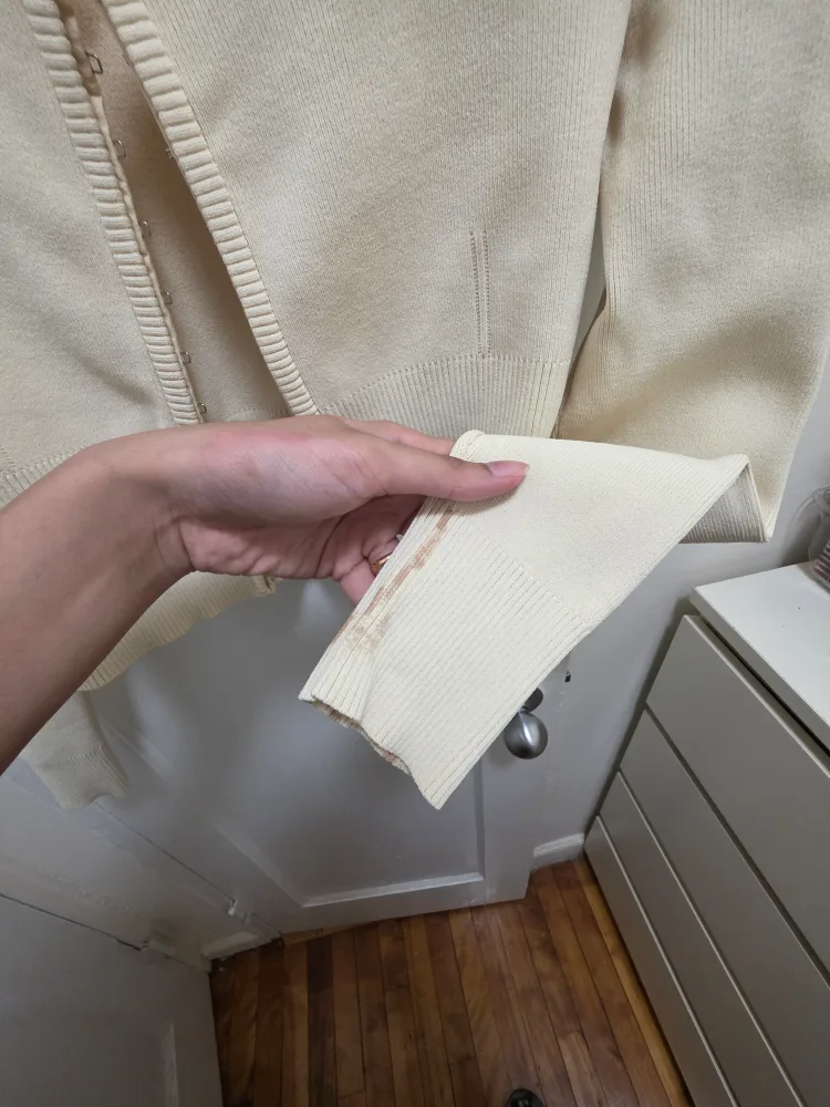 H&M Cream Cardigan - Size XL image indicator(4)