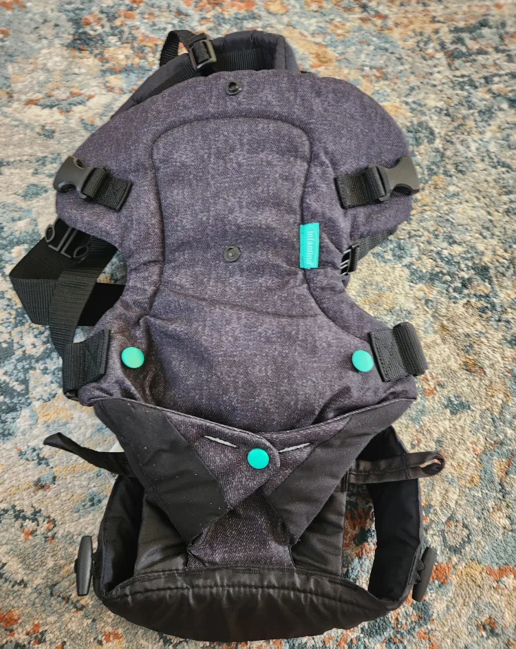 Infantino Baby Carrier thumbnail