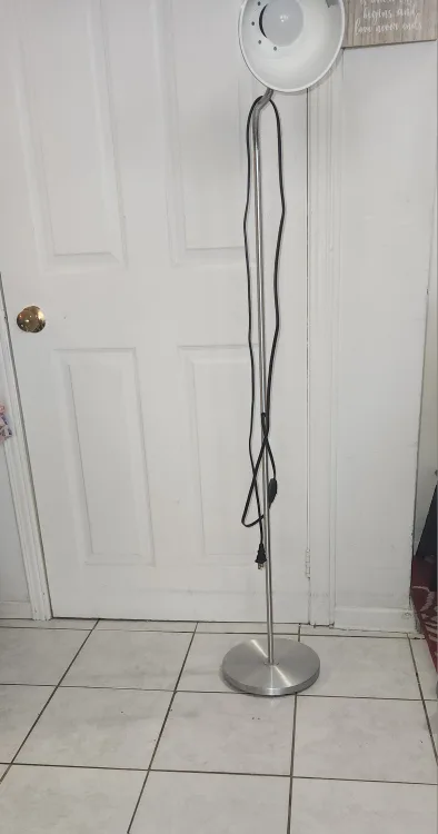 Modern Standing Lamp image indicator(4)