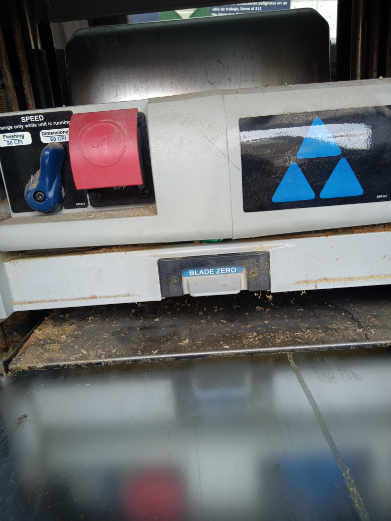 Delta 13" Two-Speed Finishing Planer - photo 2