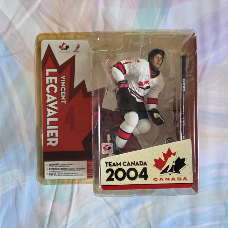 🆕Team Canada McFarlane Hockey Figures image indicator(5)