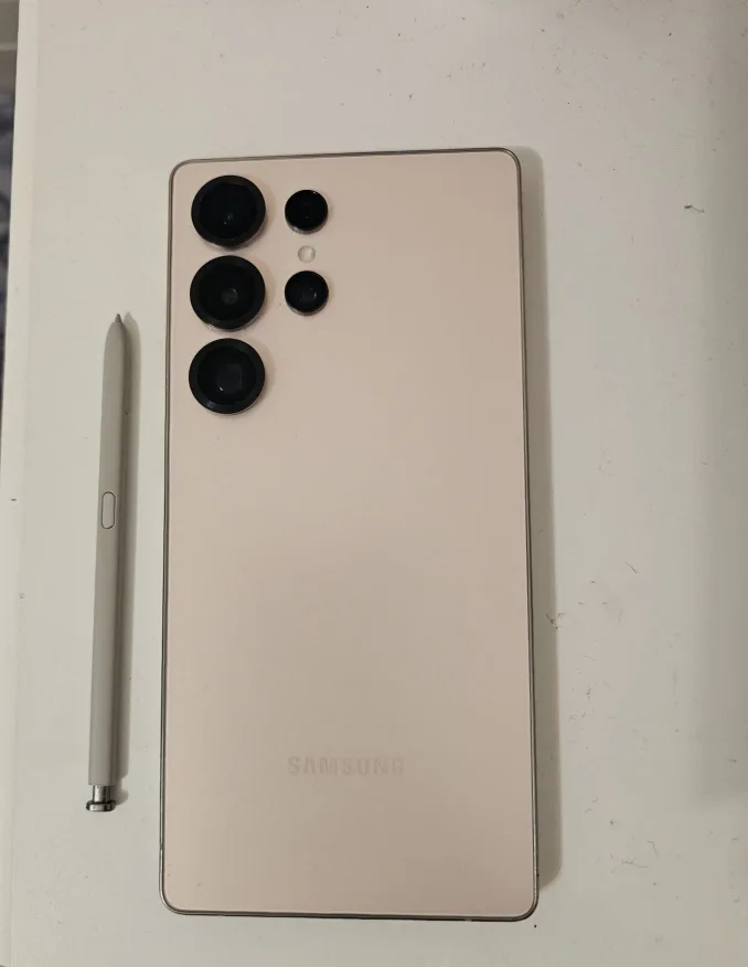 Samsung Galaxy S23 Ultra, brand new thumbnail